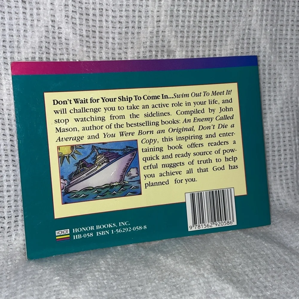 Inspirational Booklet with Motivational Quotes